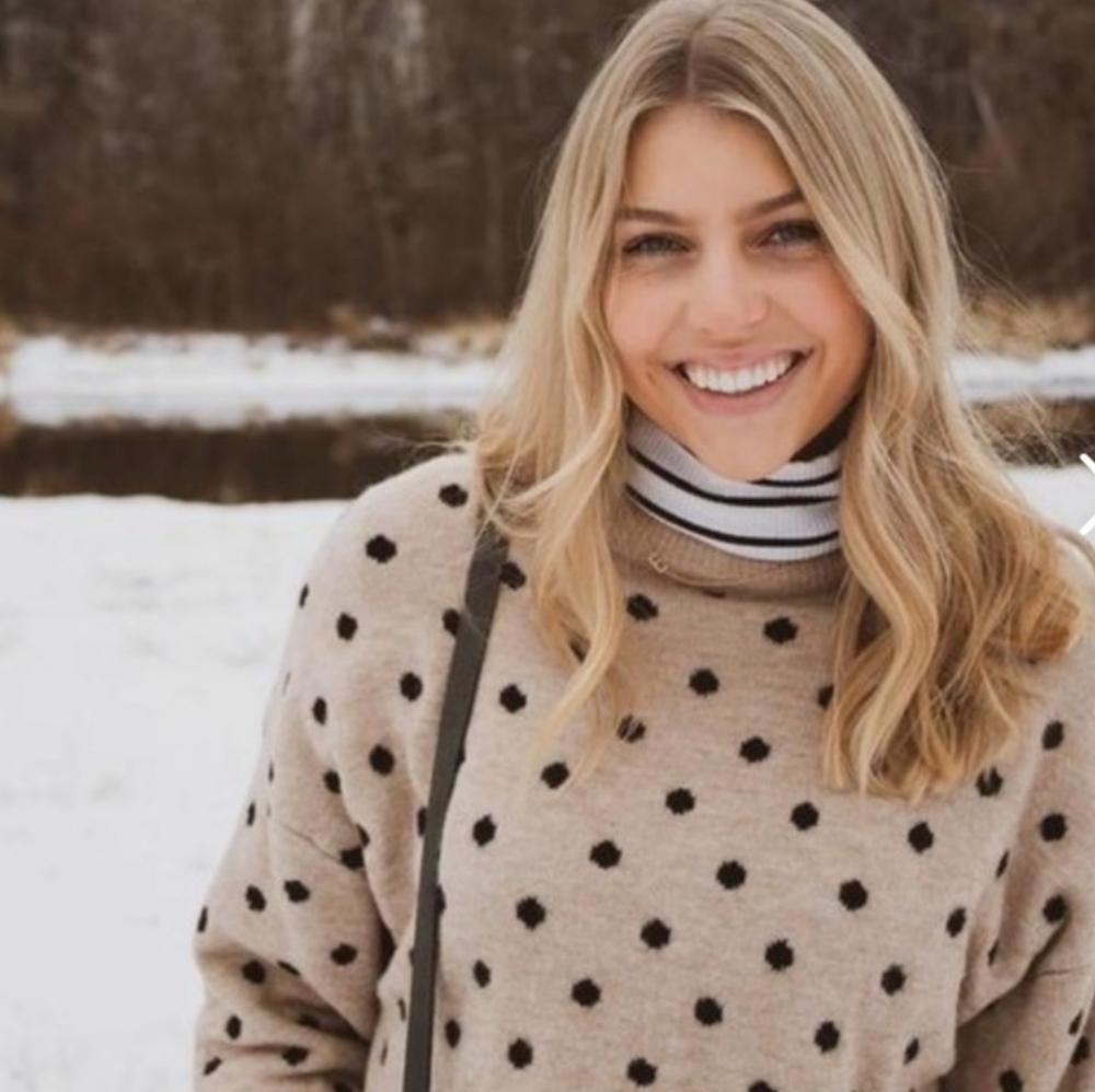 H&M Boxy Fit Spotted Polka Dot Sweater - Picture 4 of 15